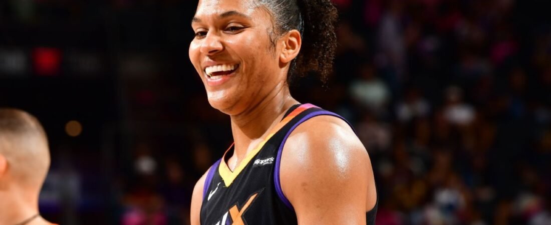 Alyssa Thomas gains back WNBA single-season aid record